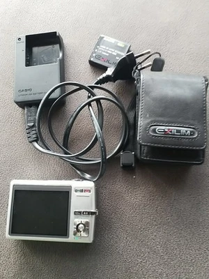 Casino Exilim Ex-z600 Digital Camera  - Bild 1 von 4