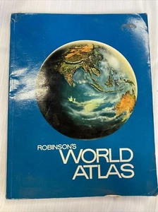 Robinsons World Atlas Paperback 1976 Ex Library - Picture 1 of 11