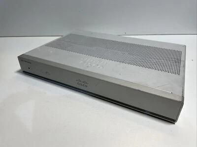 Cisco C1117-4PLTELA 4 Ports Wireless Integrated LTE ADV SMS/GPS LATAM & APAC - Image 1 of 4