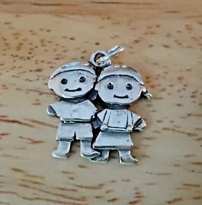 Sterling Silver 18x17mm 2 Kids 1 Boy 1 Girl Twin Twins Siblings Cousins Charm - Picture 1 of 5