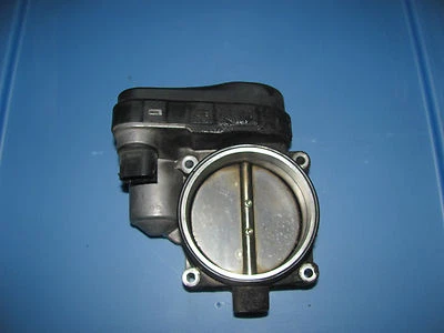 BMW E39 540i 1999-2000-2001-2002-2003 carrocería del acelerador M62Tu 4,4 L V8 OEM Foto 1 de 2