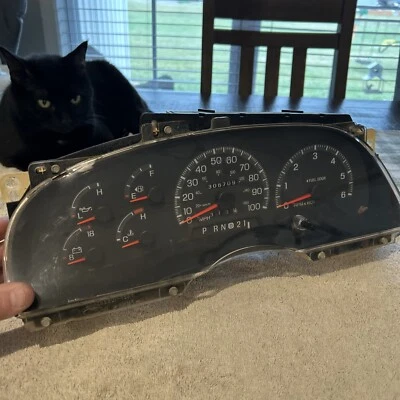 1999  Ford F-150 speedometer cluster 2WD Auto 4.6L - Image 1 of 4