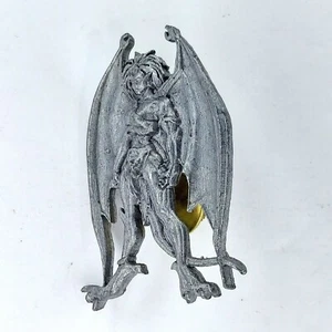 Vintage Disney Gargoyles 1.5" Demona Metal Pewter Pin Starline Creations - Picture 1 of 3
