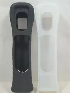 x2 Official Nintendo Wii Remote Motion + Silicone Controller Covers Black/White - Picture 1 of 3