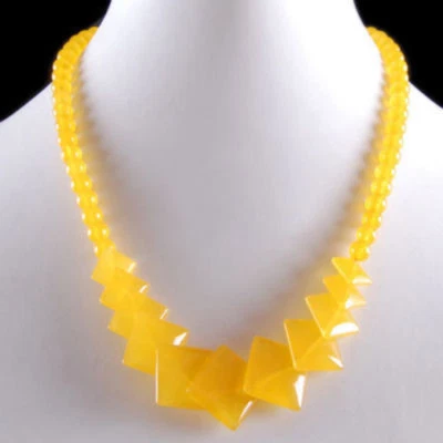 Moda Amarillo Jade Pieza Cuadrada 18KWGP Cierre Mujeres Dama Niña Fiesta Collar Foto 1 de 4