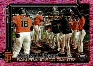 2025 Topps #514 San Francisco Giants Pink Diamante Foil - Bild 1 von 2