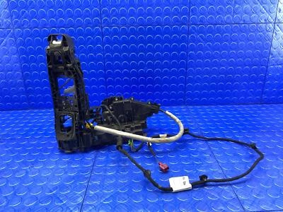 MERCEDES C43 2015-2021 OEM ACTUADOR DE CIERRE DE CERRADURA DE PUERTA DELANTERA DERECHA Foto 1 de 4