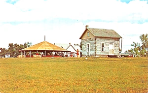 #H4162   MADISON, S.D.      POSTCARD,   PRAIRIE  VILLAGE - Picture 1 of 2