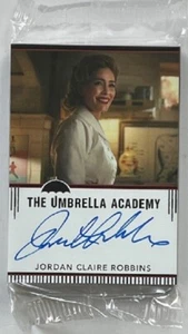 Paquete sellado de autógrafos Umbrella Academy 2024 expansión serie de 2 B, 13 tarjetas - Imagen 1 de 2