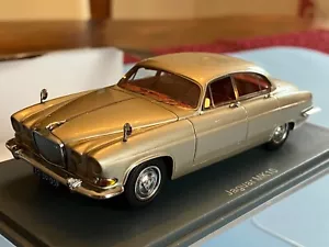 Jaguar MK 10 scala 1/43 neo - Foto 1 di 5