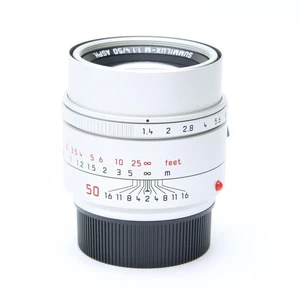 Leica Summilux M50mm F/1.4 ASPH. # 11729 Silver -Near Mint- #146 - Picture 1 of 12