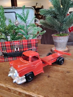 Vintage 1960s (?) Structo Pressed Steel Christmas Red Pick-up Truck Unmarked 10" - Image 1 of 4