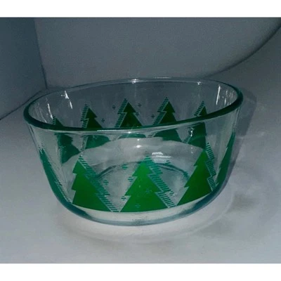 Pyrex Christmas Tree Bowl Nesting Mixing Serving Holiday Decor Small No Lid - Image 1 of 4