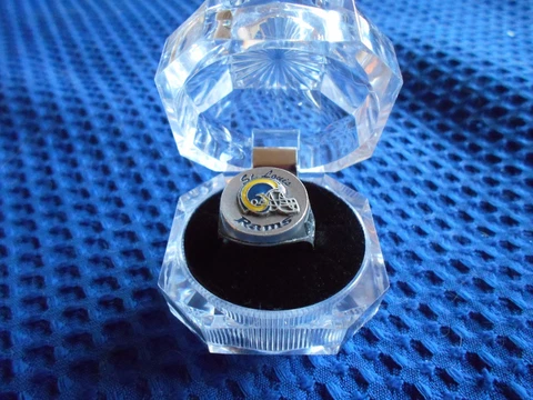 ST. LOUIS RAMS  FOOTBALL VINTAGE GIFT, PEWTER RING, SIZE  14 NEW VINTAGE Cover