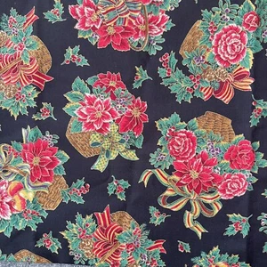 Cranston VIP Quilter's Cotton Fabric Christmas Flowers Black Red 1 Yd WInter - Picture 1 of 5