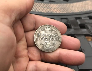 1931 Deutsche 2. Weltkrieg Hindenburg & 1871 Bismarck GEDENKMÜNZE - Bild 1 von 3