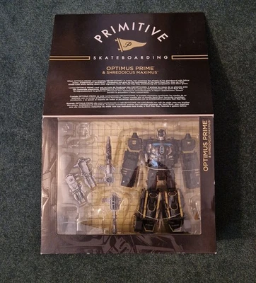 Transformers SDCC 2017 Primitive Skateboarding Optimus Prime - Image 1 of 4