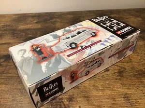 Corgi 58003 The Beatles Newspaper Taxi and Rita Meter Maid - Picture 1 of 5