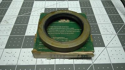 21172 SELLOS DE DIÁMETRO PEQUEÑO Sello de cubo de rueda para tractor 450303, CR21172  Foto 1 de 4