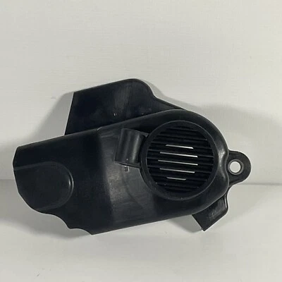 Cubierta de correa de bomba de agua refrigerante motor Audi Q3 2,0 L 06H109121G OEM 2015 16 17 2018 Foto 1 de 4