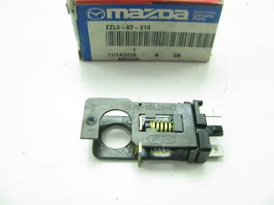 NUEVO - Interruptor de luz de freno OEM Mazda ZZL0-67-210 - E97B-13480-AA Foto 1 de 3