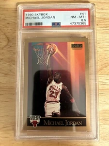 1990 SKYBOX #41 MICHAEL JORDAN BULLS HOF - PSA 8.5 - Picture 1 of 2