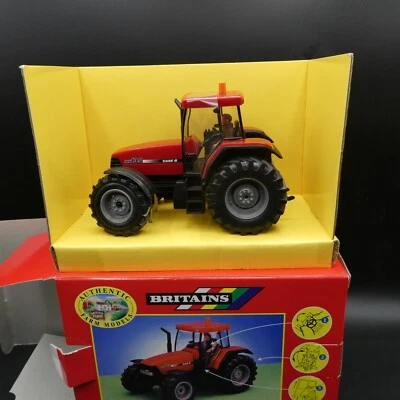 BRITAINS 00227 CASE IH MX 135  MAXXUM TRACTOR NEW CONDITION 1:32  SCALE FARM - Image 1 of 4