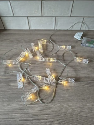 16 White LED Photo Peg Clip String Fairy Lights Wedding Hanging Picture Decor - Image 1 of 3
