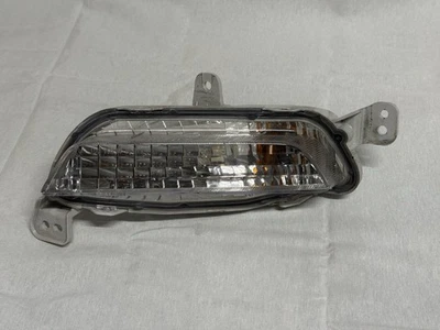 2025 Passport Left Turn Signal Light - Image 1 of 2