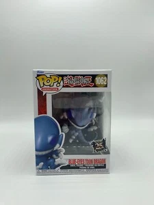 Funko POP Animation: Yu-Gi-Oh - Blue Eyes Toon Dragon (Mettalic) Exclusive - Picture 1 of 5