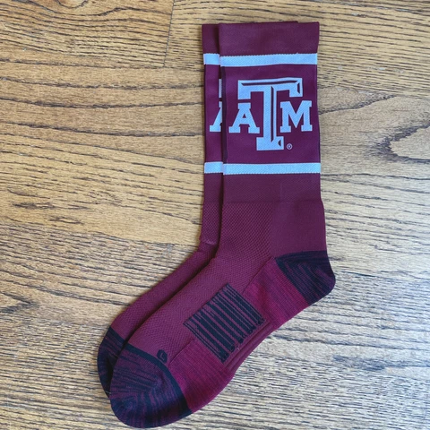Texas A&M Aggies Socks Crew University Size L Cover