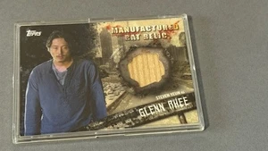 The Walking Dead Bat Relic Card Glenn Rhee Negan 2017 Topps /50 Steven Yeun RARE - Picture 1 of 3