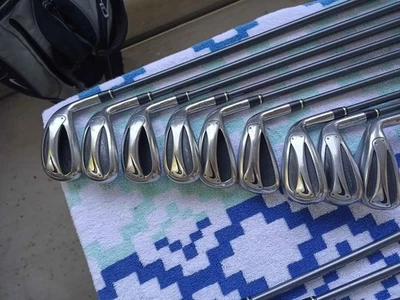 Juego híbrido de hierro Nike Slingshot 4-PW, GW, SW, LW 2H 3H diseño grafito regular 12 piezas Foto 1 de 4