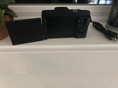 HD Video Camera - Image 1 of 4