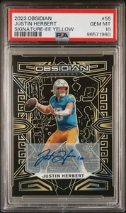 Obsidian Justin Herbert Signature Elec.Etch 2023 amarillo #3/10 PSA 10 - Imagen 1 de 3
