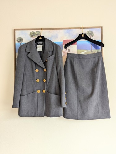 CHANEL Set giacca e gonna in lana grigio passerella autunno 1992 FR42