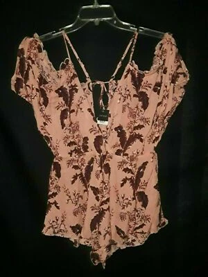 NEW TOPSHOP Size M Romper Pink White Black Floral Short Sleeve - Image 1 of 4