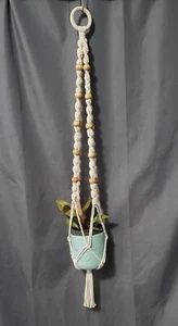 Percha para plantas de macramé hecha a mano - Imagen 1 de 1