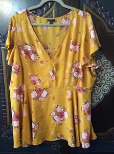 Beautiful Torrid Size 3 Babydoll Georgette Mustard Yellow Floral Blouse. NWOT - Picture 1 of 3