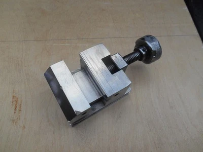 Machinist vise 2 3/8" jaws - Image 1 of 4