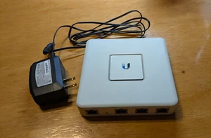 Ubiquiti UniFi Security Gateway 1000Mbps Gigabit (USG 3P) - Afbeelding 1 van 4