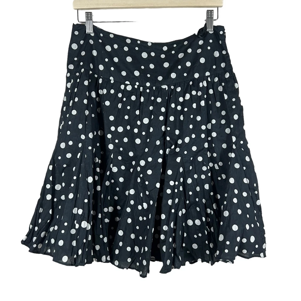 Falda oscilante INC International Concepts para mujer talla 8 acampanada negra blanca a lunares Foto 1 de 4