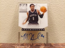 2012-13 Panini Elite Series Rookie Inscriptions MARSHON BROOKS #1 (RC) Auto Nets