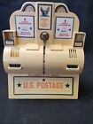 Distributeur automatique de timbres-poste vintage American Adjustomatic Corp avec clé