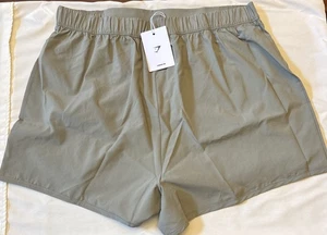 Gymshark Women's Scallop Hem Shaped Shorts. Green. X-Large. NWT - Picture 1 of 5