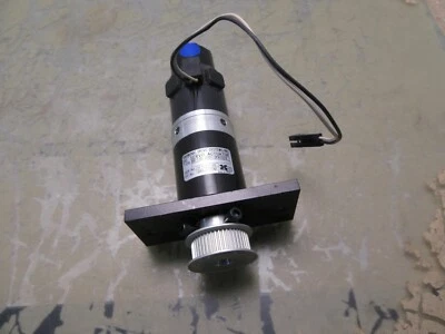 谐波驱动系统 rh-11d-3001-spa1814 直流伺服电机致动器 [2*W-18] — 第 1/4 张图片