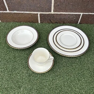 Minton ST JAMES 6pc Place Setting - Dinner/Salad/Bread Plates Bowl Cup Saucer - Picture 1 of 8