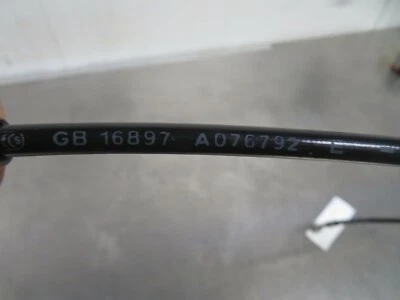 EB684 2015 15 BMW F 800 GS FRONT CALIPER JUMPER CROSS OVER - Image 1 of 4