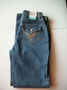 JEAN BAY WOMEN'S BLUE DENIM EMBROIDERED & RHINESTONES 5 POCKETS JEANS SIZE 6 - Picture 1 of 5