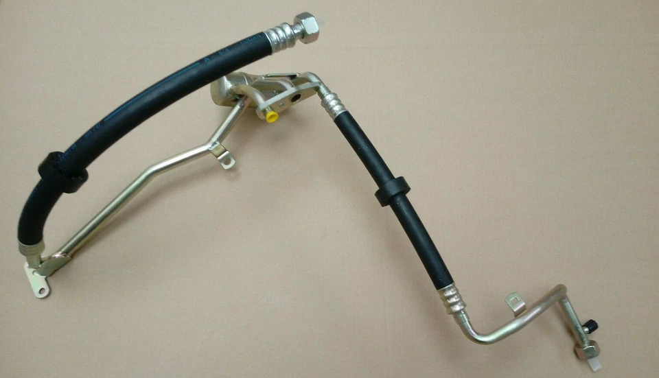 Grupo de tubos de aire acondicionado mercedes-benz 190e w201 1021304557 Foto 1 de 1